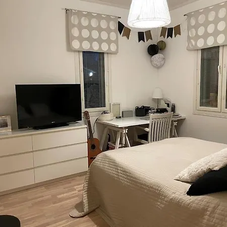 Villa Modern 6-bedroom Near Tampere